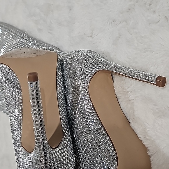 Rhinestone Sparkling Silver Tall Boots NIB - Picture 3 of 8